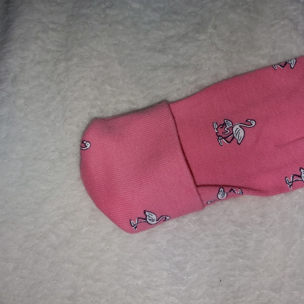 Girl pjs - Picture 2 of 4